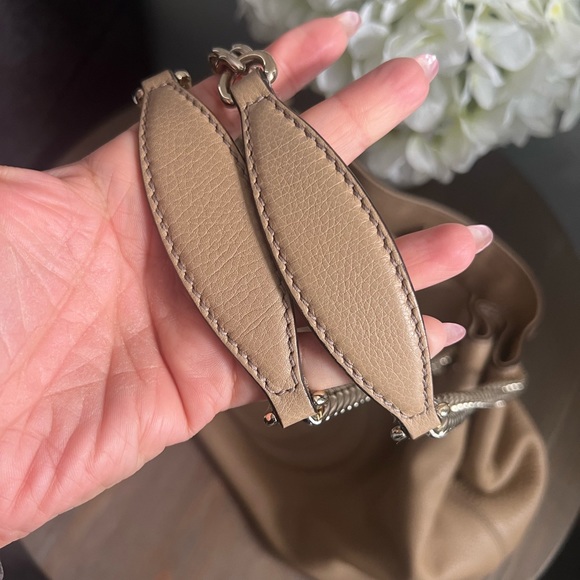 AUTHENTIC GUCCI Pebbled Calfskin Large Soho Chain Shoulder Bag Rose Beige - Picture 11 of 11